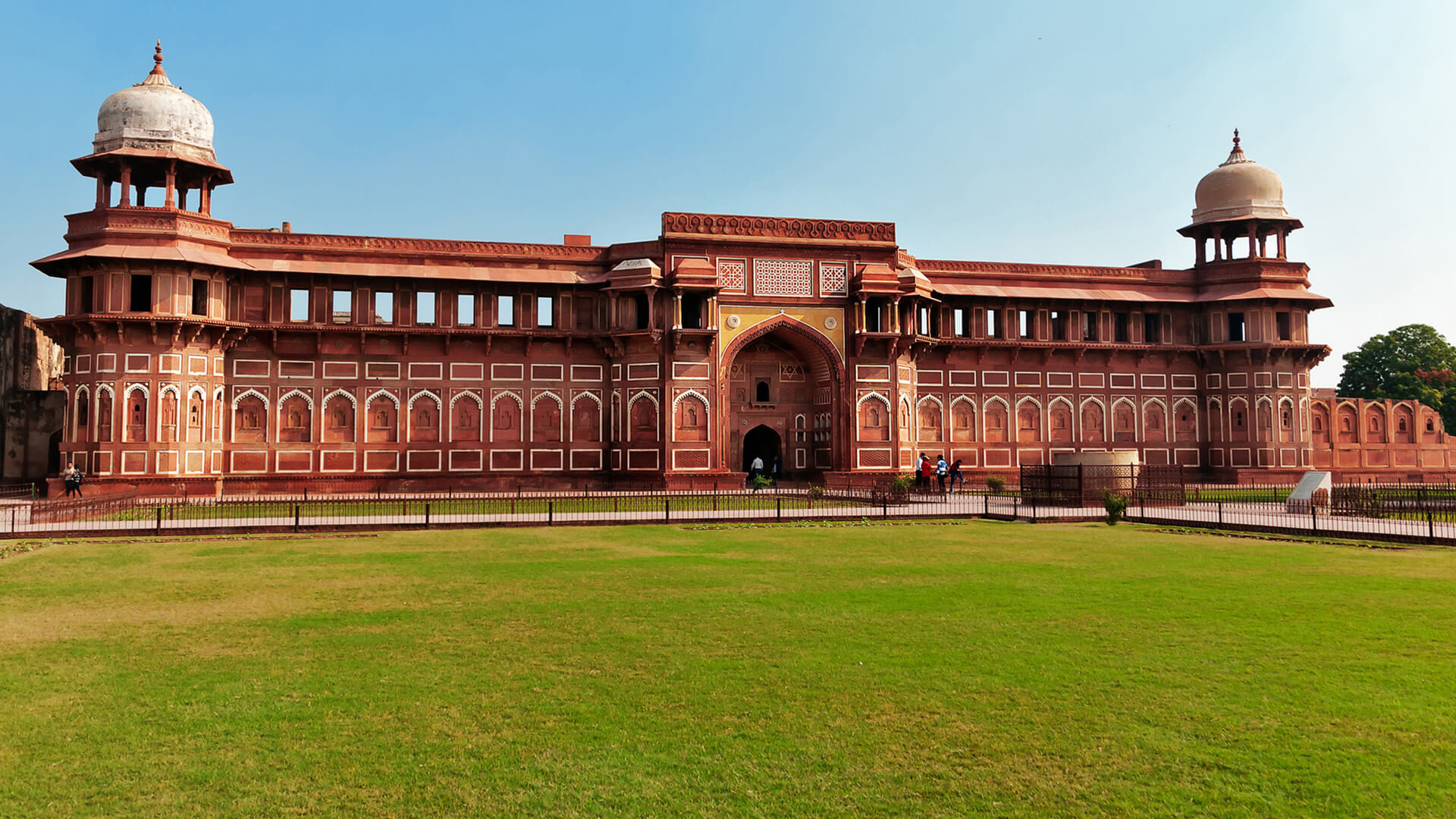 agra fort visit duration